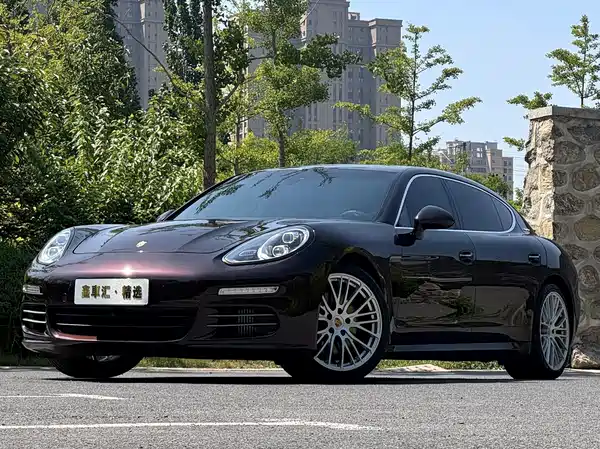Porsche Panamera 2014