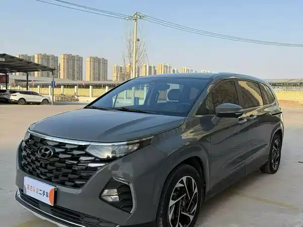 Hyundai Custin 2024