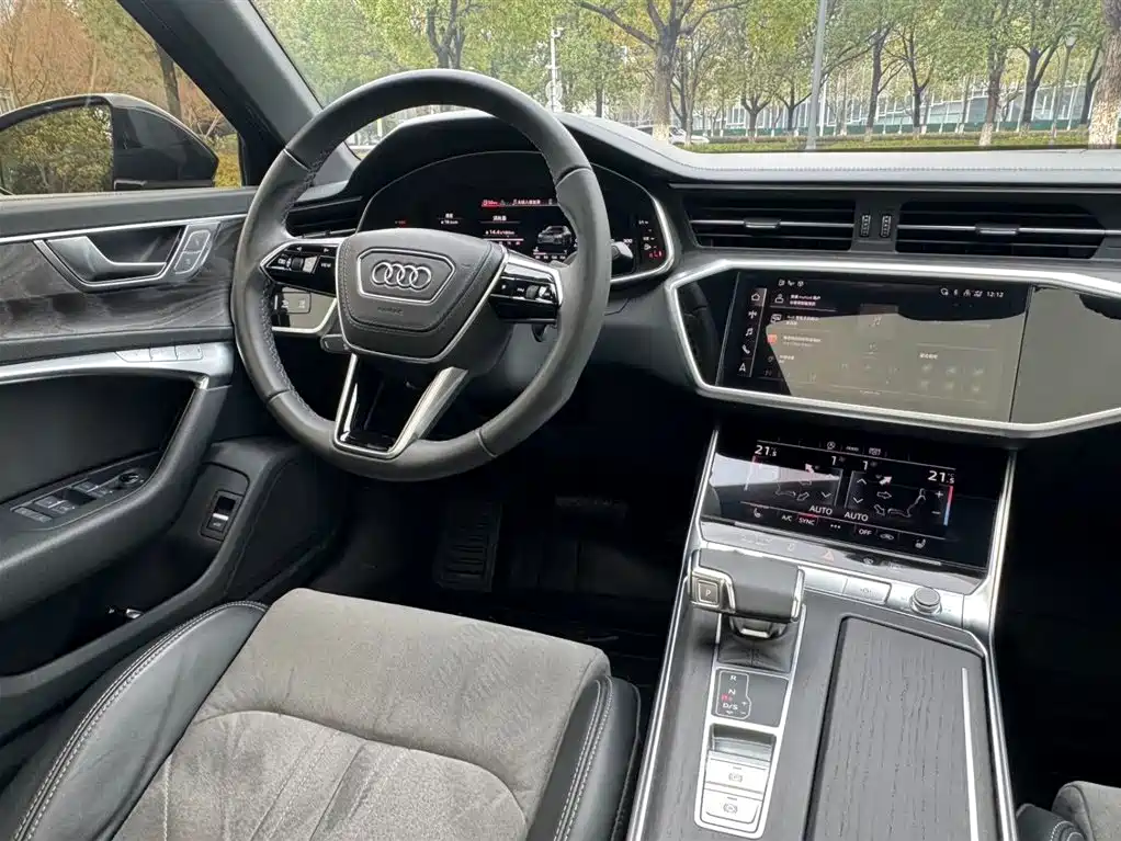 Audi A6L 2024 — фото 9