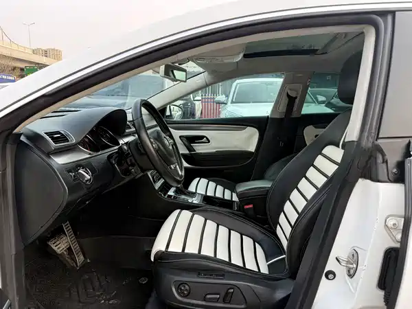 Volkswagen CC 2013