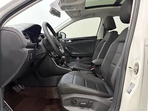Volkswagen T-Roc 2022