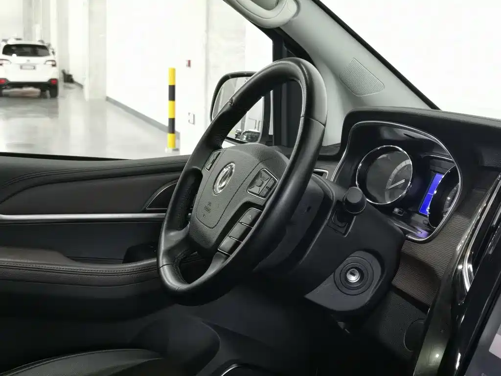Dongfeng Fengxing M7 2021 — фото 22
