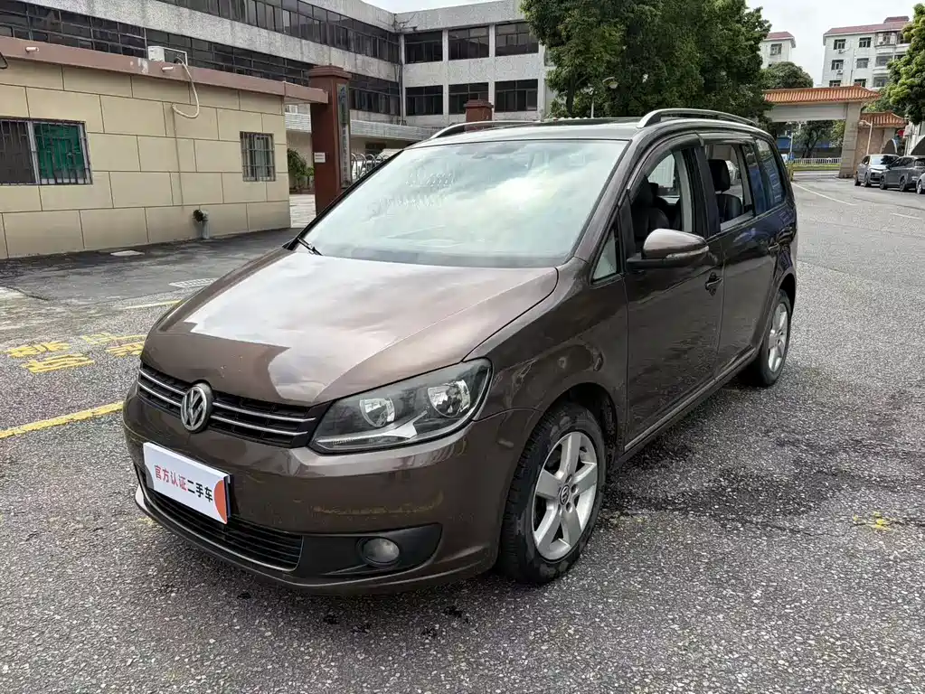 Volkswagen Touran 2013