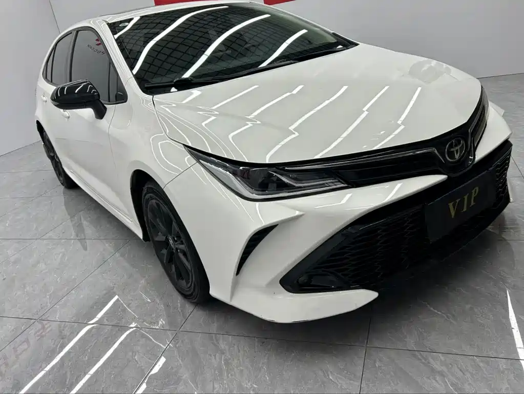 Toyota Corolla 2022 — фото 3