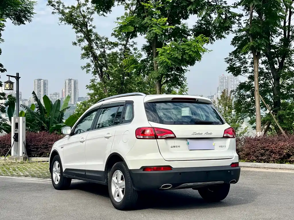 Zotye X5 2015 — фото 8