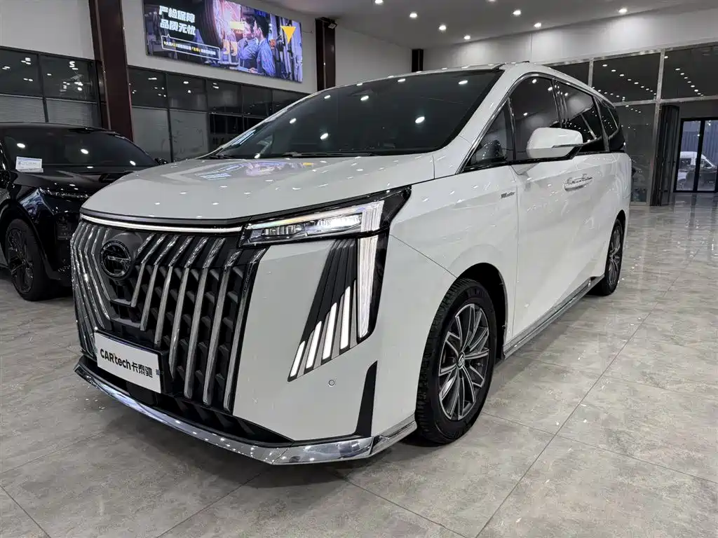 GAC Motor Trumpchi M8 2024 — фото 1