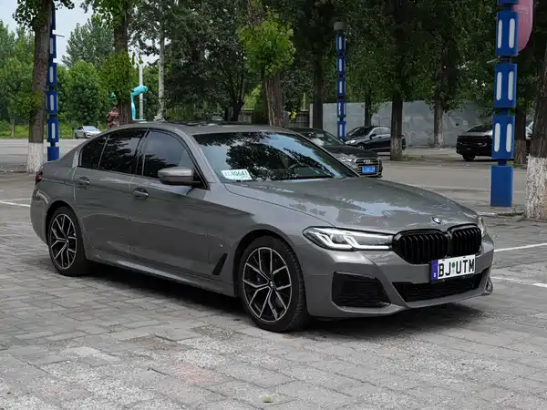 BMW 5 Series 2022