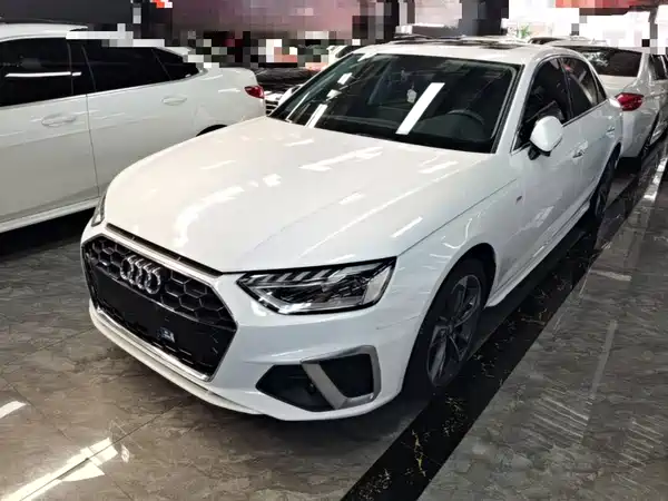 Audi A4L 2020