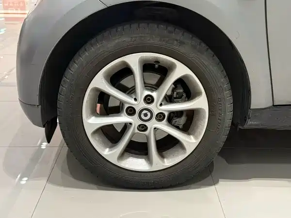 smart fortwo 2018