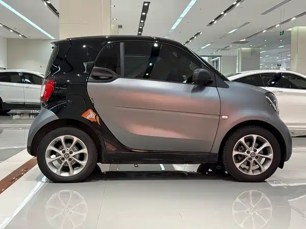 smart fortwo 2018