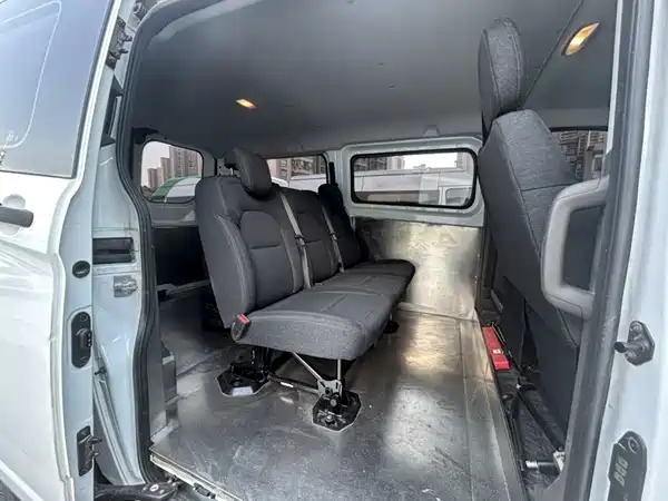 Ford Transit 2024