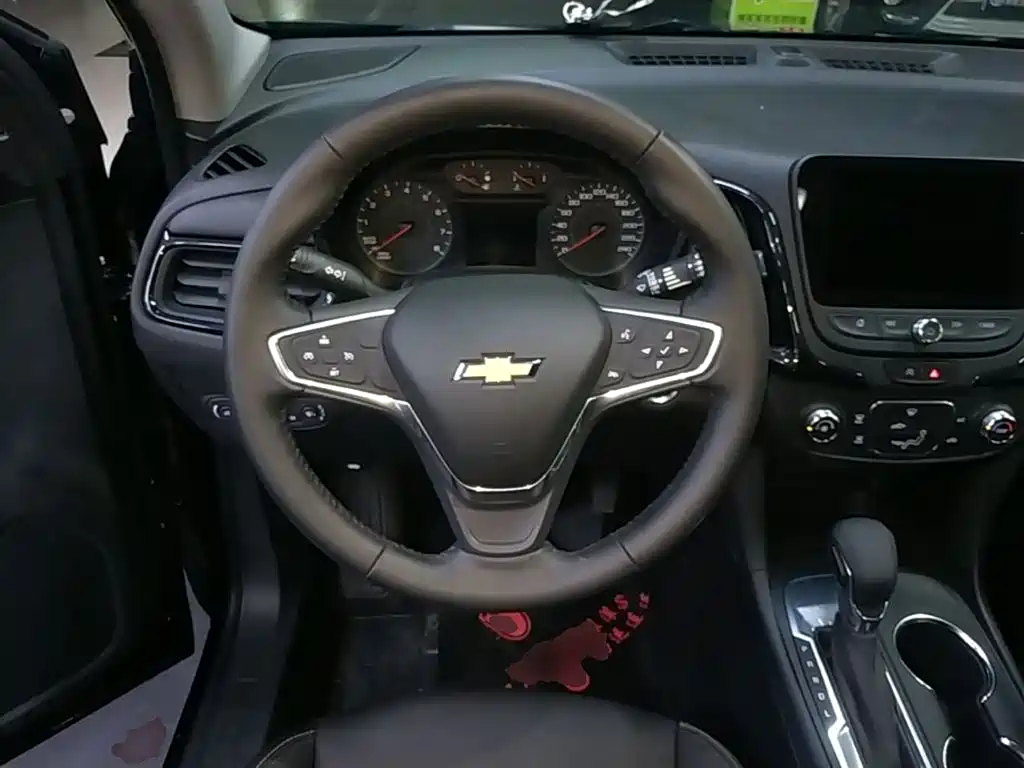 Chevrolet Equinox 2021 — фото 11