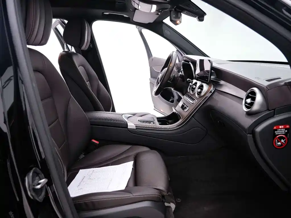 Mercedes-Benz GLC 2023 — фото 17