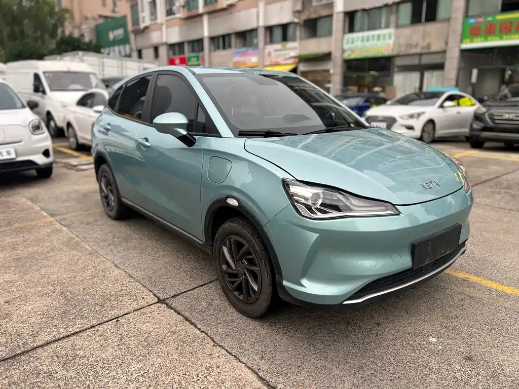 Neta V 2023