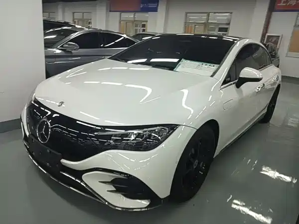 Mercedes-Benz EQE 2023