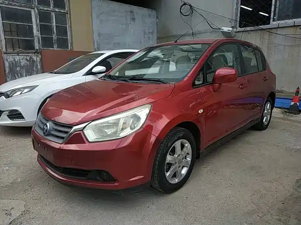 Venucia R50 2014
