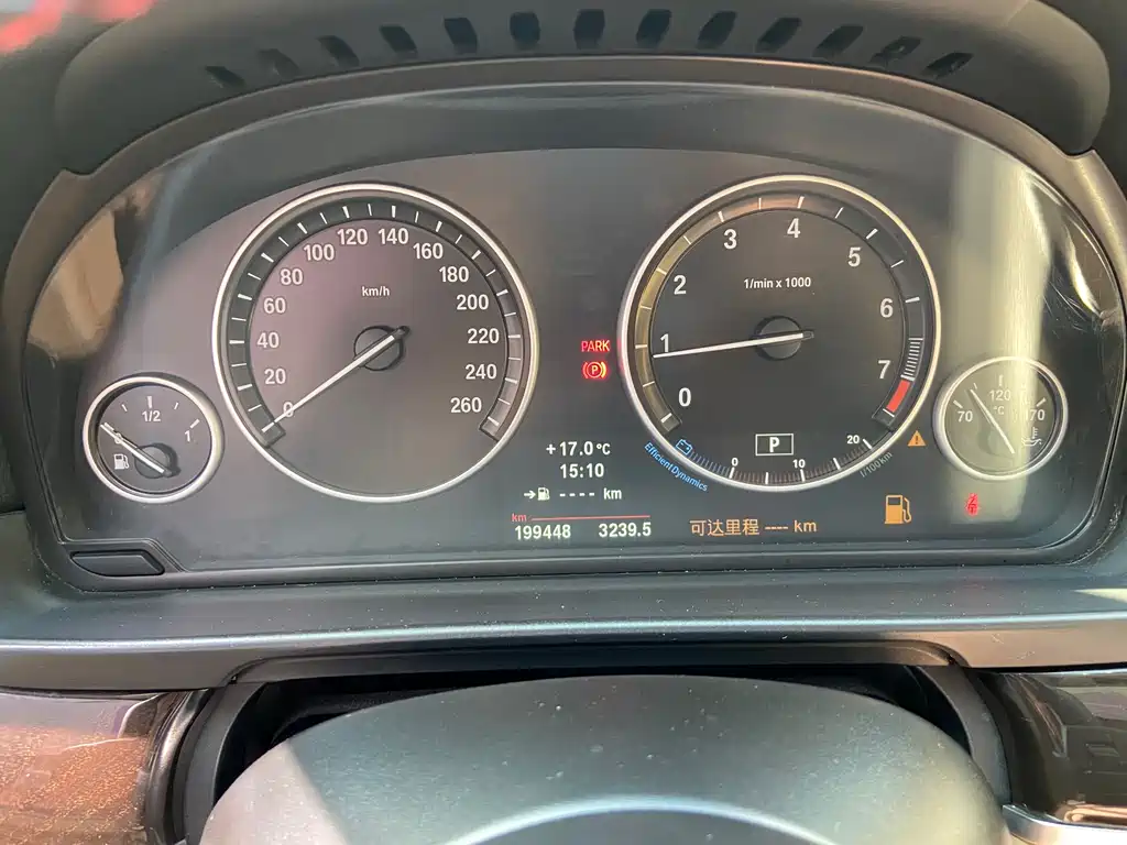BMW 5 Series 2013 — фото 13