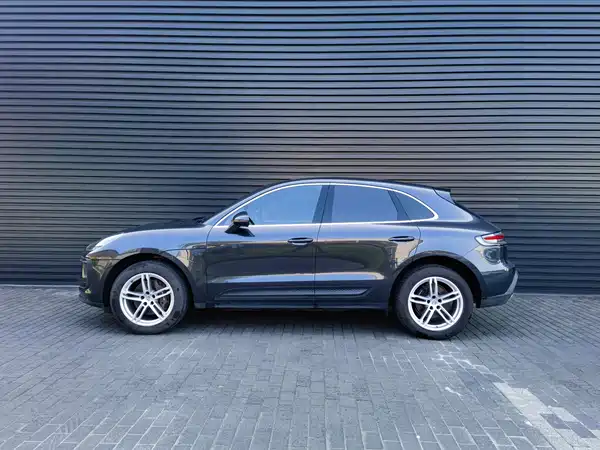 Porsche Macan 2023