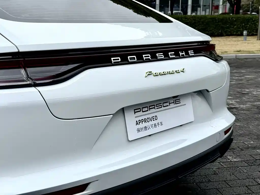 Porsche Panamera Hybrid 2022 — фото 14
