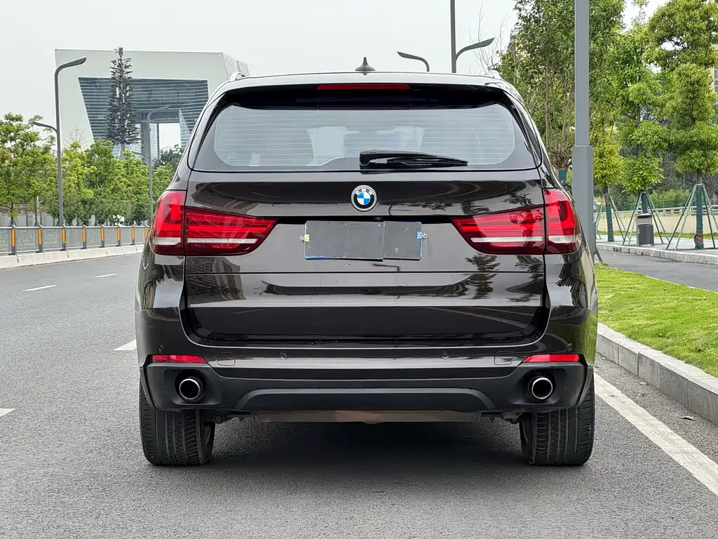 BMW X5 2014 — фото 14