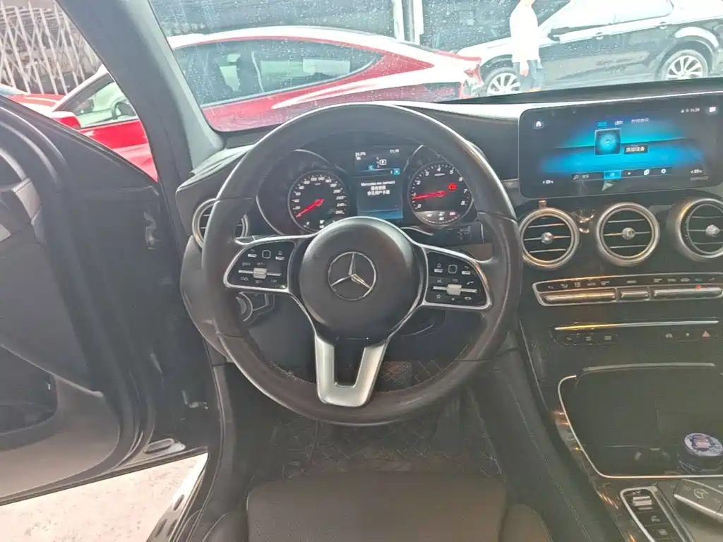 Mercedes-Benz GLC 2020 — фото 11