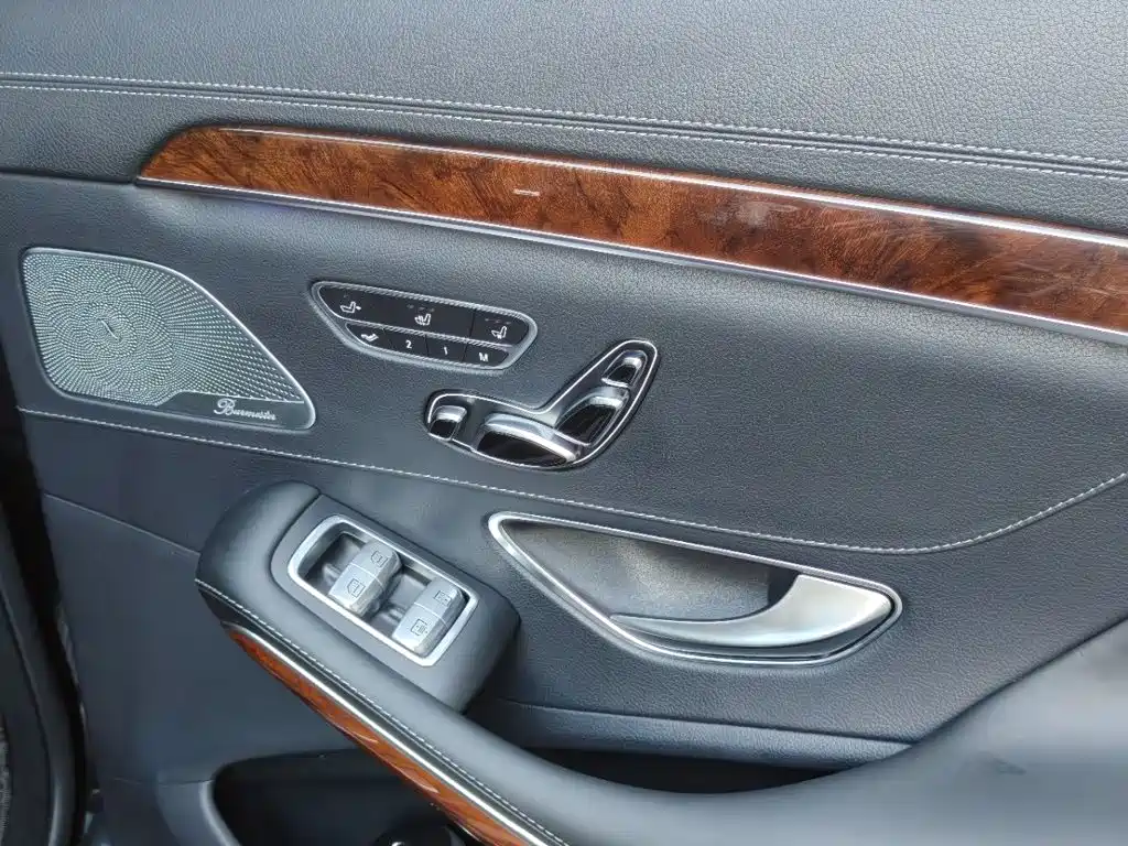 Mercedes-Benz S-Class AMG 2016 — фото 17