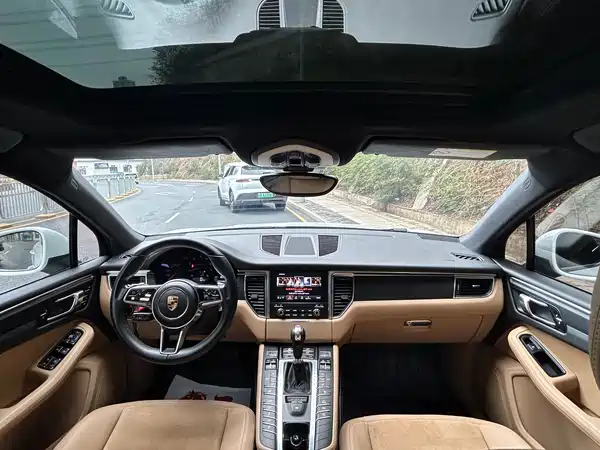 Porsche Macan 2017