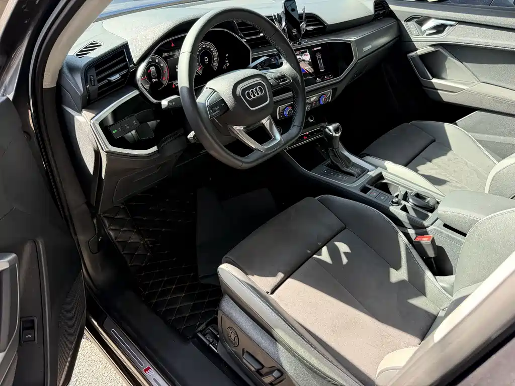 Audi Q3 2023