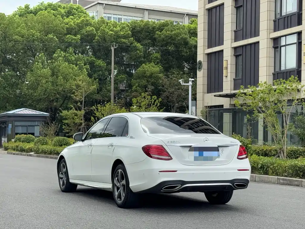 Mercedes-Benz E-Class 2019
