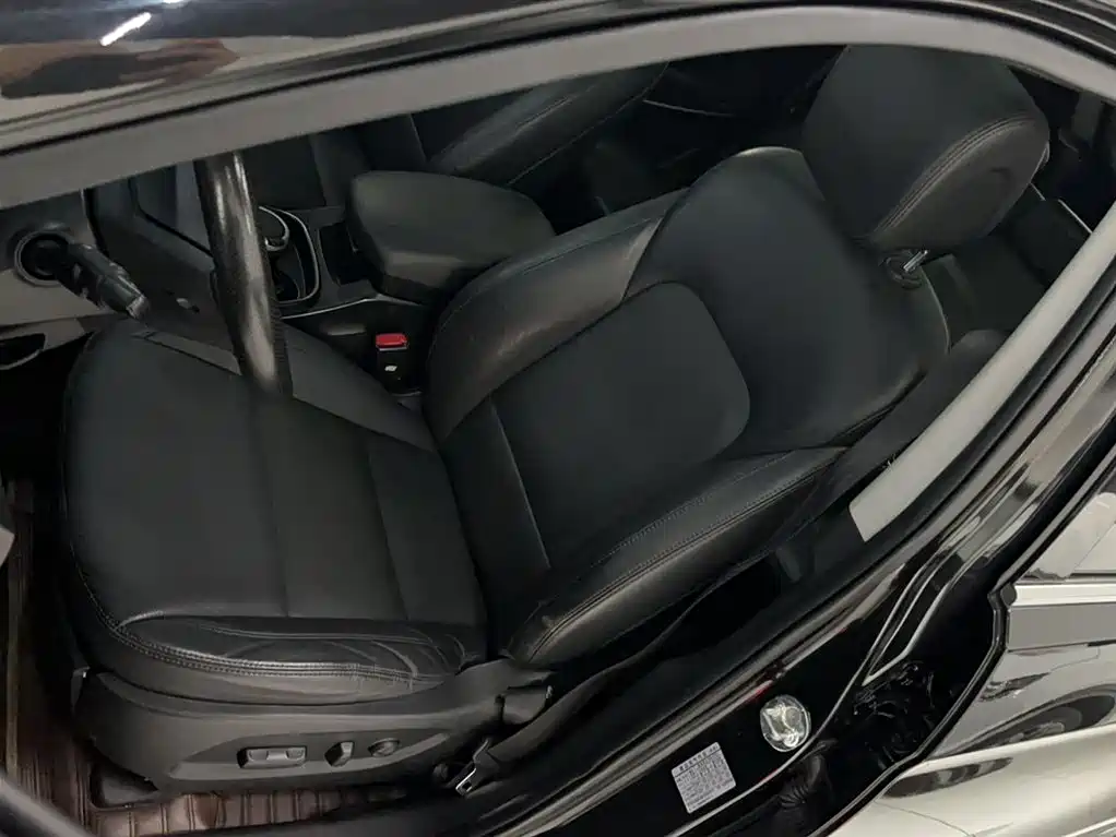 Hyundai Santa Fe 2015 — фото 17