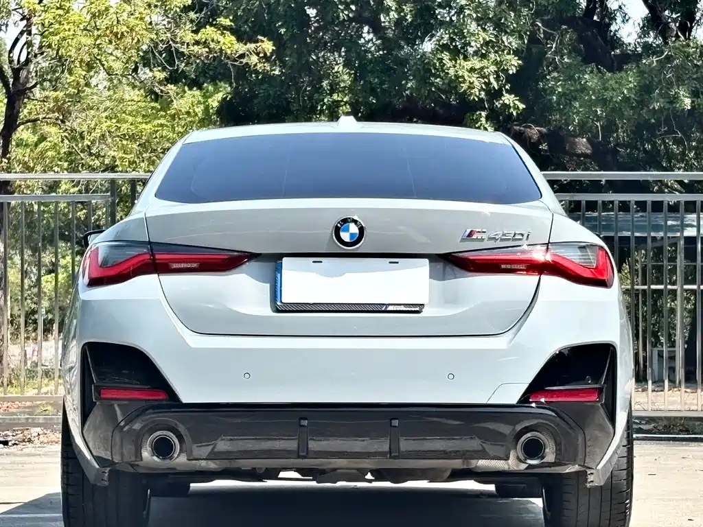 BMW 4 Series 2025 — фото 25