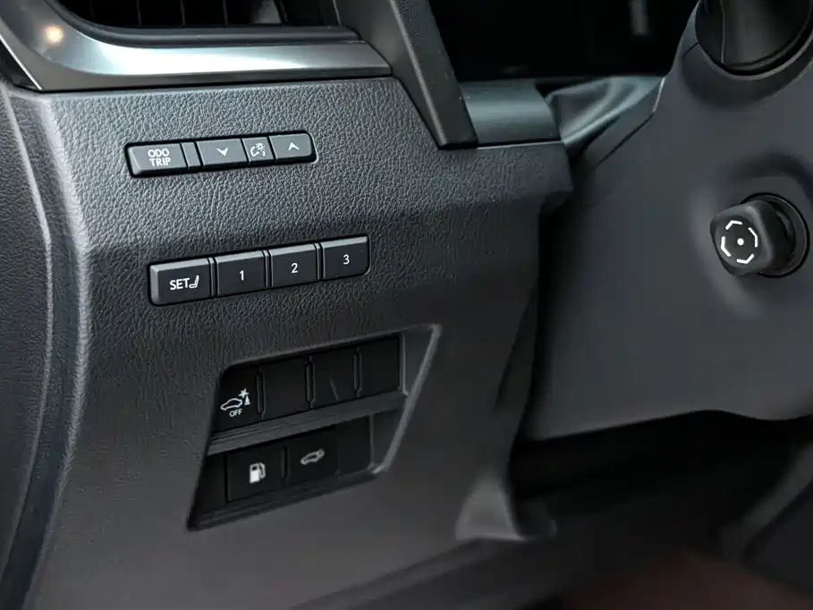 Lexus GX 2025 — фото 24