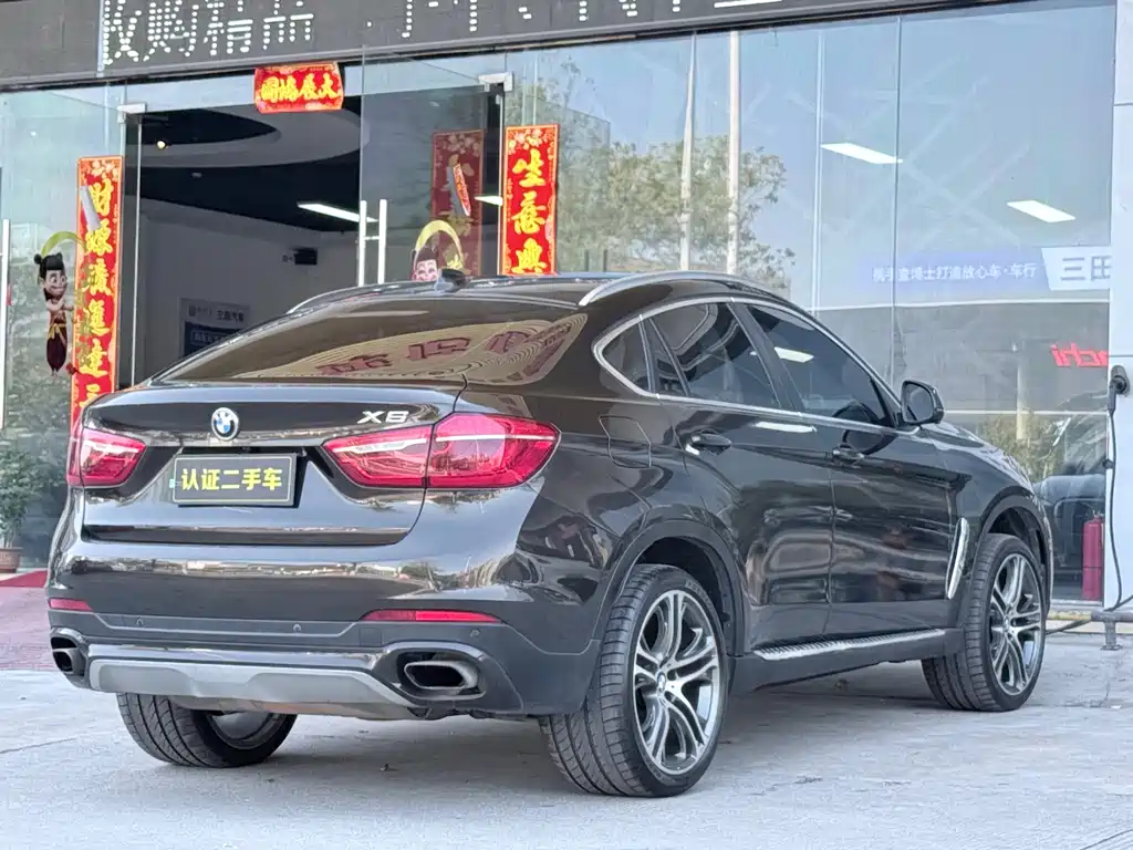 BMW X6 2015 — фото 15