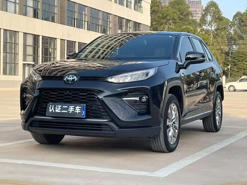 Toyota Wildlander 2022 — фото 1