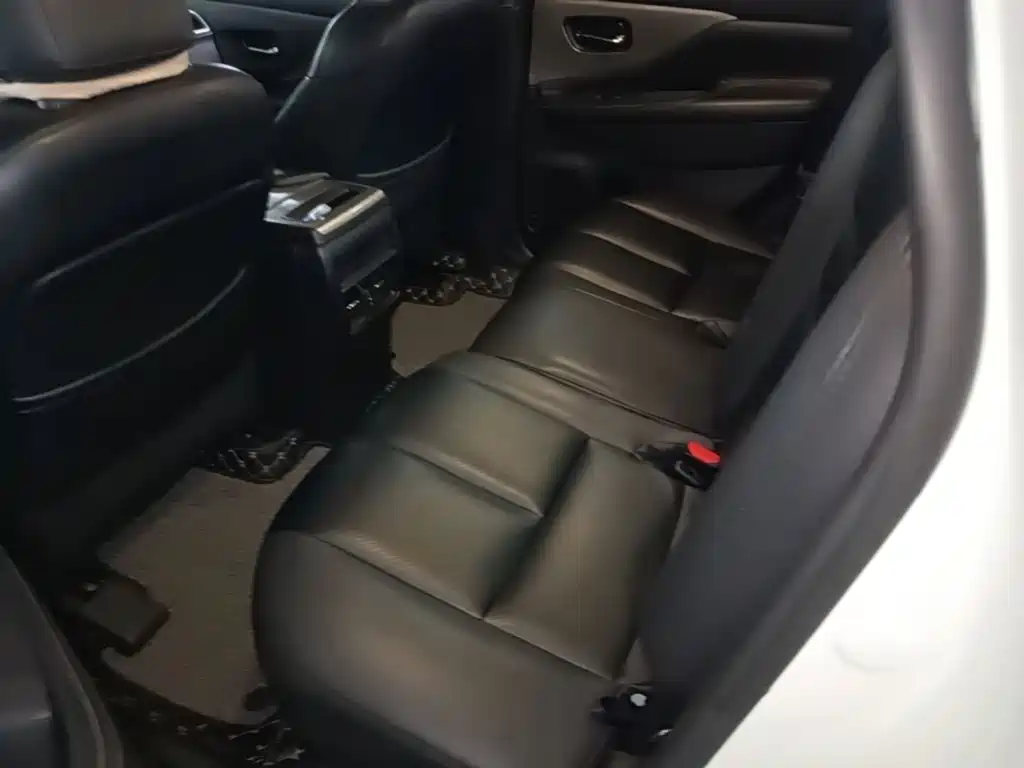 Nissan Murano 2017 — фото 17