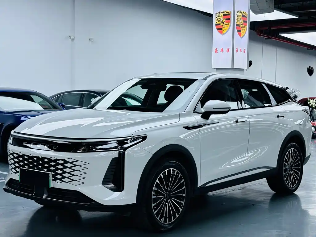 Exeed Yaoguang C-DM 2024