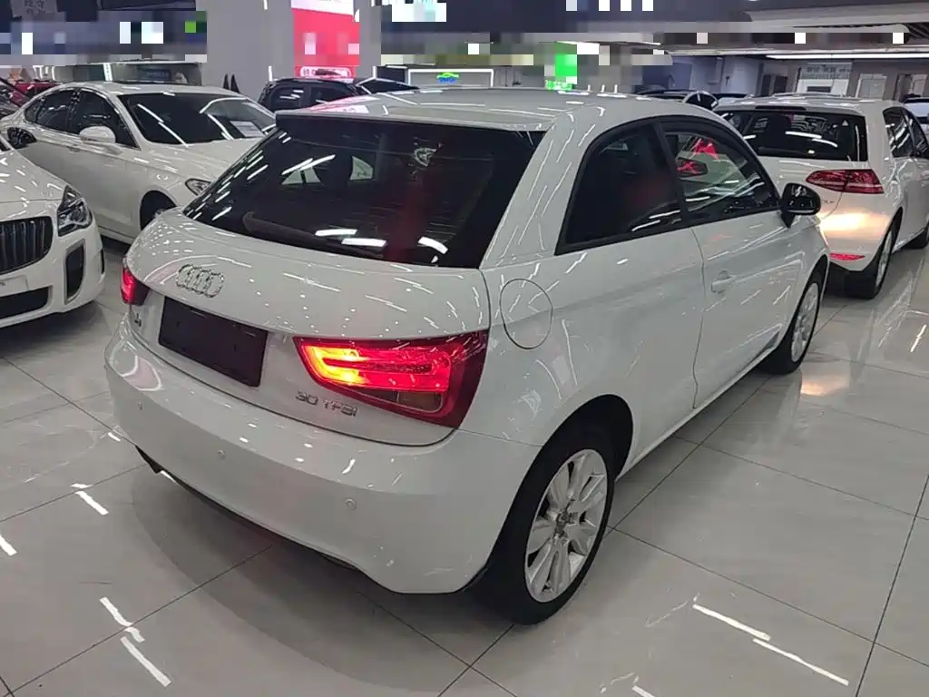 Audi A1 2015