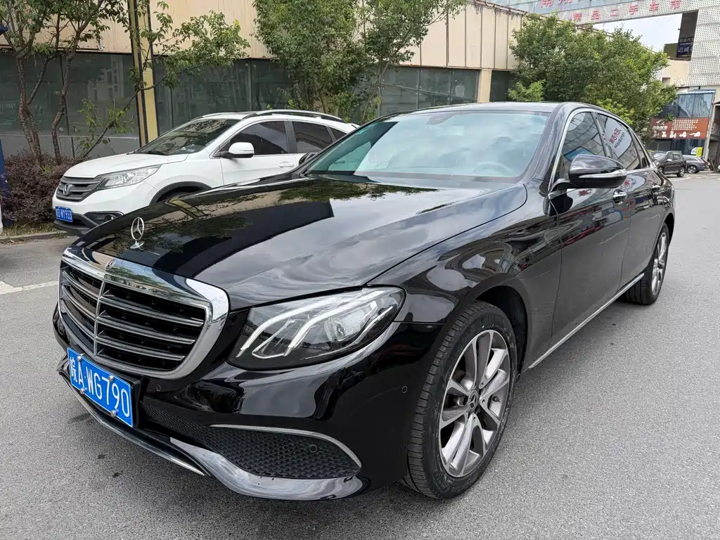 Mercedes-Benz E-Class 2019