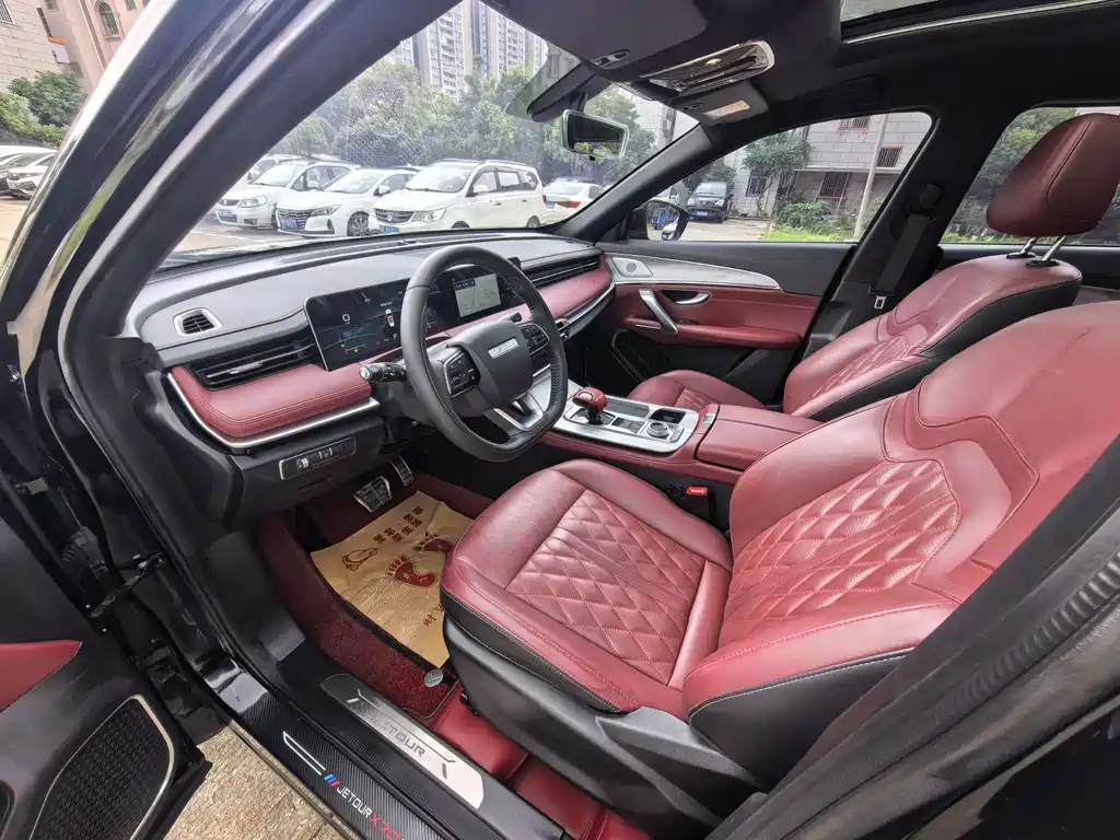 Jetour X70 PLUS 2023 — фото 11