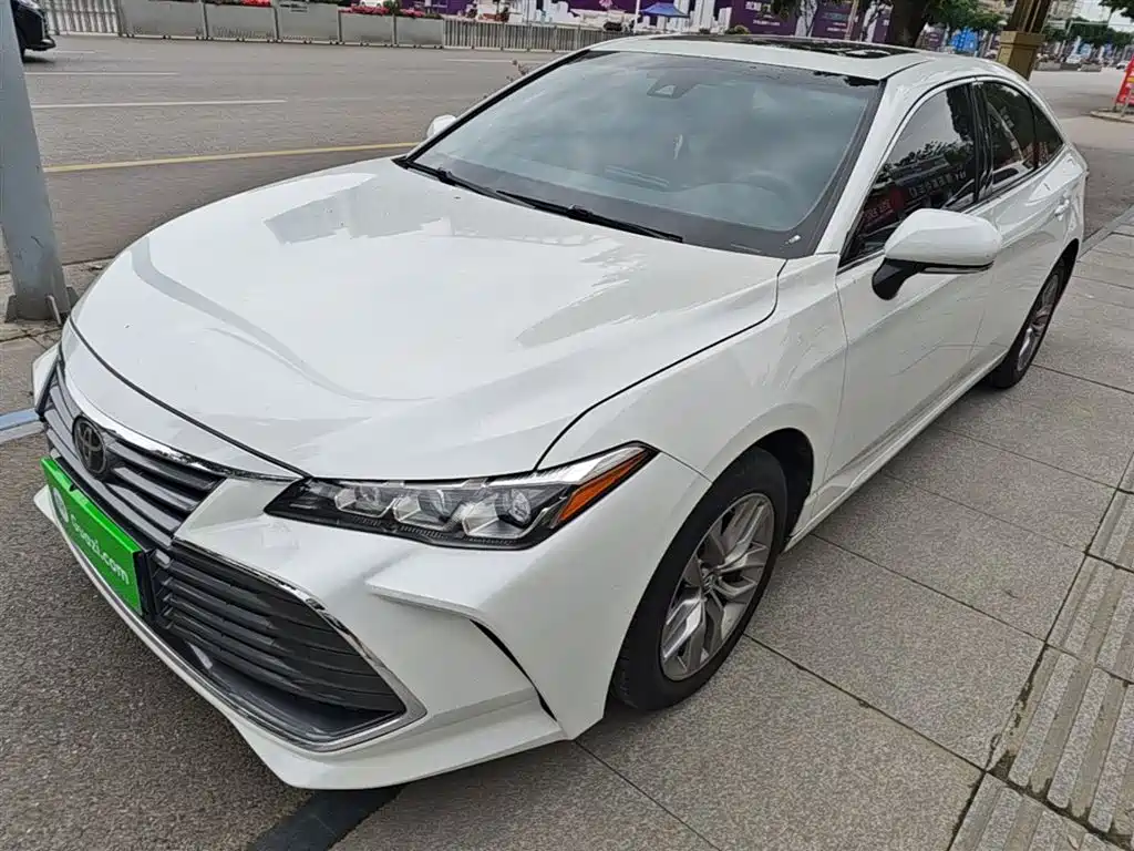 Toyota Avalon 2021 — фото 2