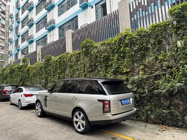 Land Rover Range Rover 2017