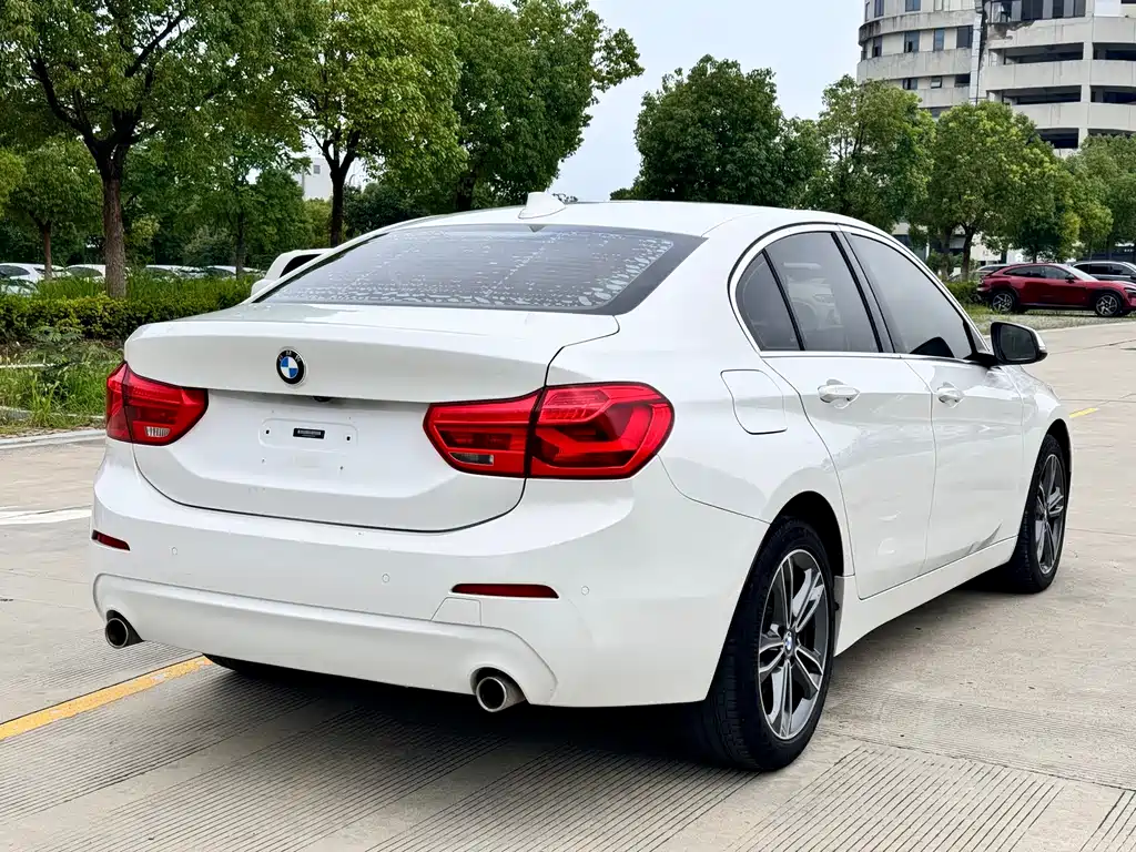 BMW 1 Series 2020