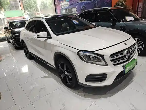 Mercedes-Benz GLA 2019
