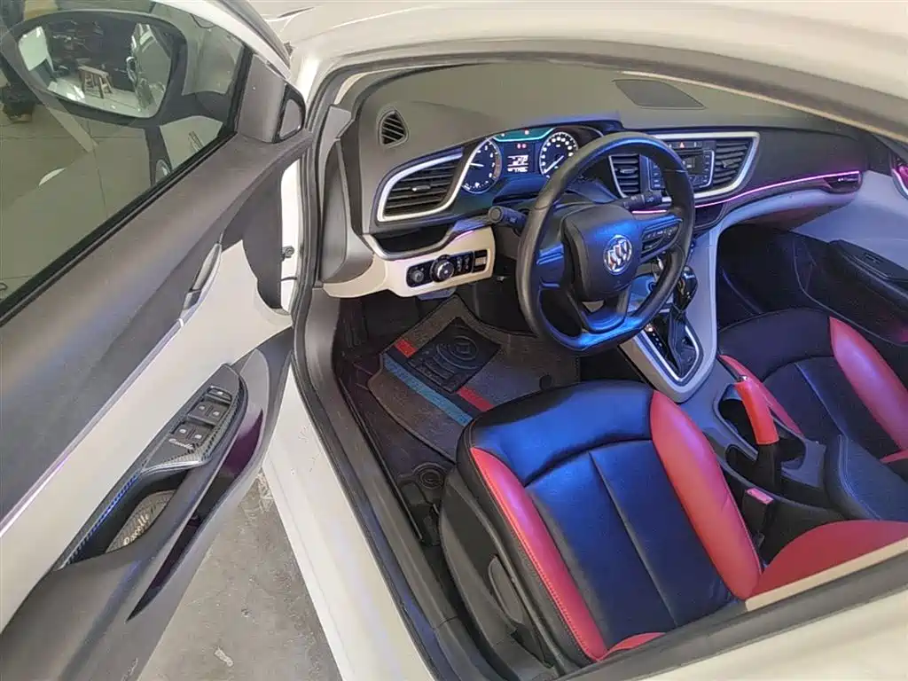 Buick Excelle 2019 — фото 16