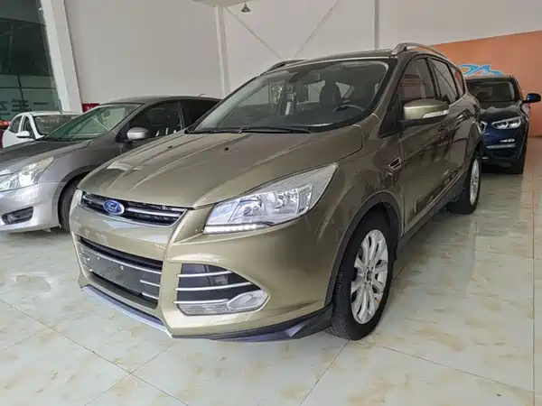 Ford Kuga 2016