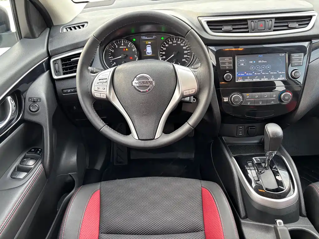 Nissan Qashqai 2017 — фото 7