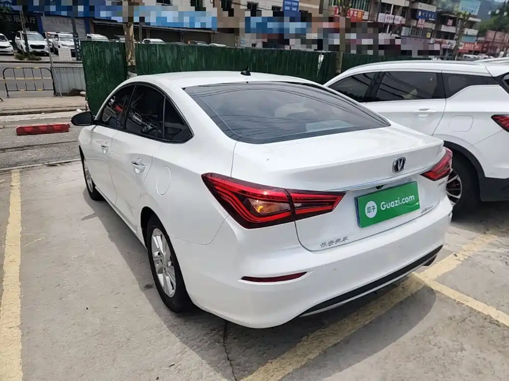 Changan Eado 2019 — фото 5