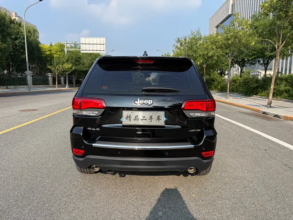 Jeep Grand Cherokee 2020 — фото 7