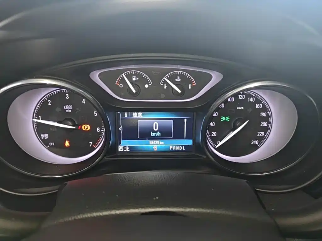 Buick Envision Plus 2020 — фото 12