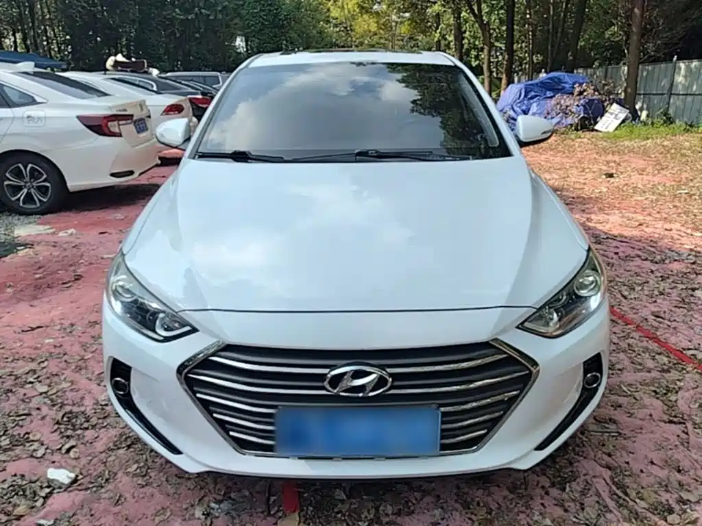 Hyundai Celesta 2018 — фото 3